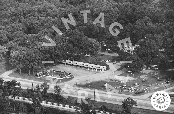 Judys Motel & Campground (Hilltop Motel) - 1982 Aerial (newer photo)
